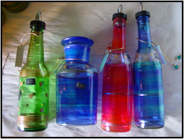 object: artwork: painted bottle : s-dsc029128.jpg