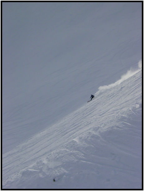 person: action: skiing : s-dsc028764.jpg